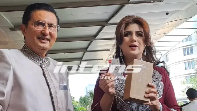 Detail Souvenir Pernikahan El Rumi dan Syifa Hadju