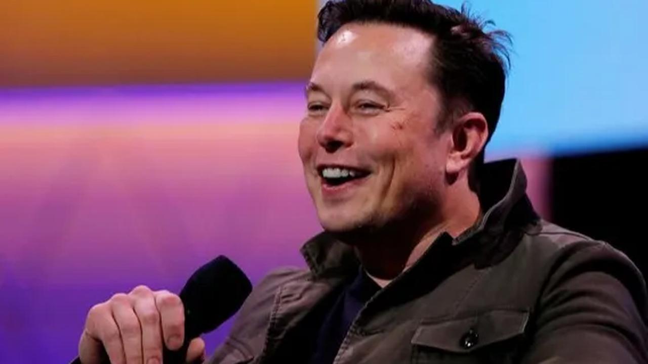 Sebelumnya, pemerintah nampaknya makin serius ingin mengundang Elon Musk menghadirkan layanan satelit Starlinknya ke Indonesia.