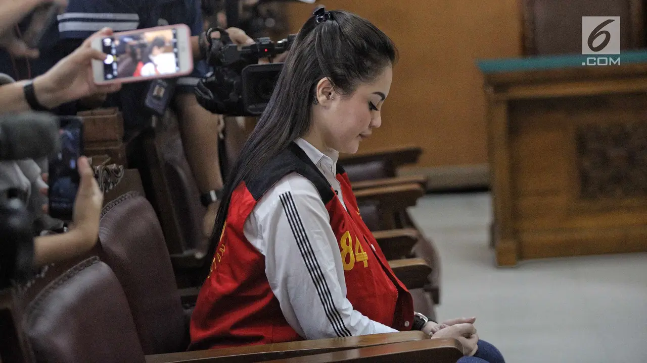 Lebih Berat dari Tuntutan Jaksa, Jennifer Dunn Divonis Empat Tahun Penjara