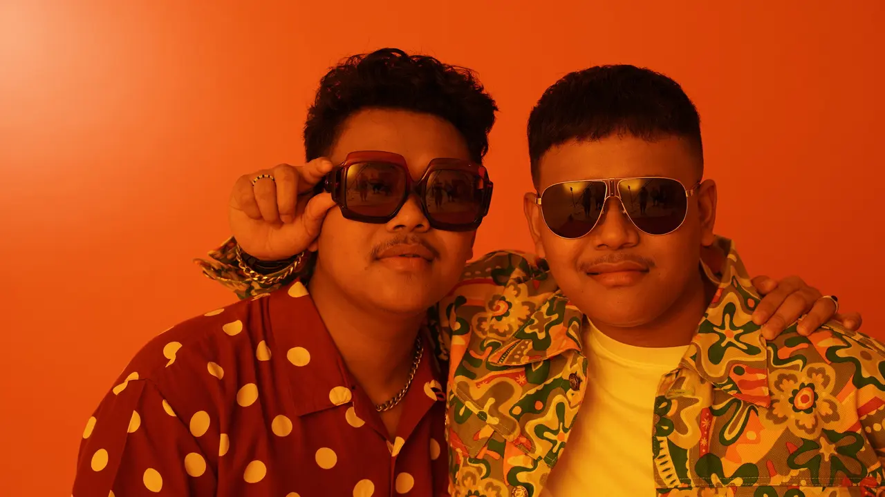 GeyGany membawakan lagu Sesaat Kau Hadir