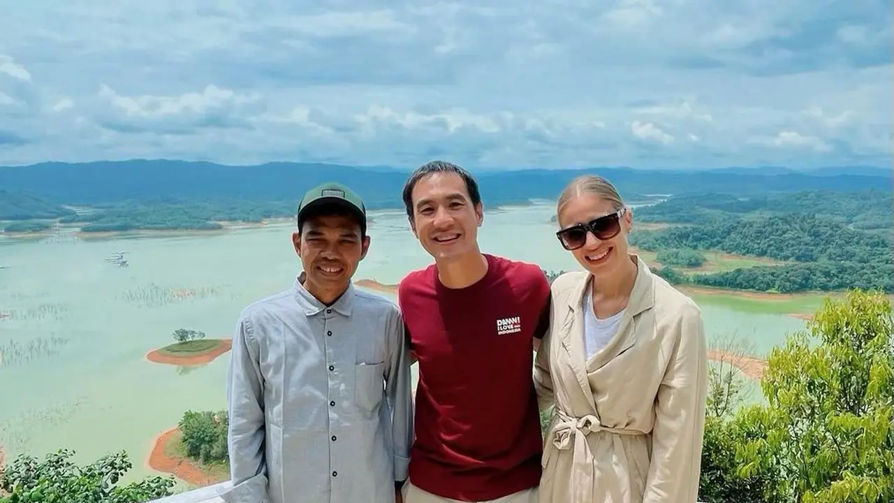 Daniel Mananta menyambangi kediaman Ustaz Abdul Somad (Instagram/vjdaniel)