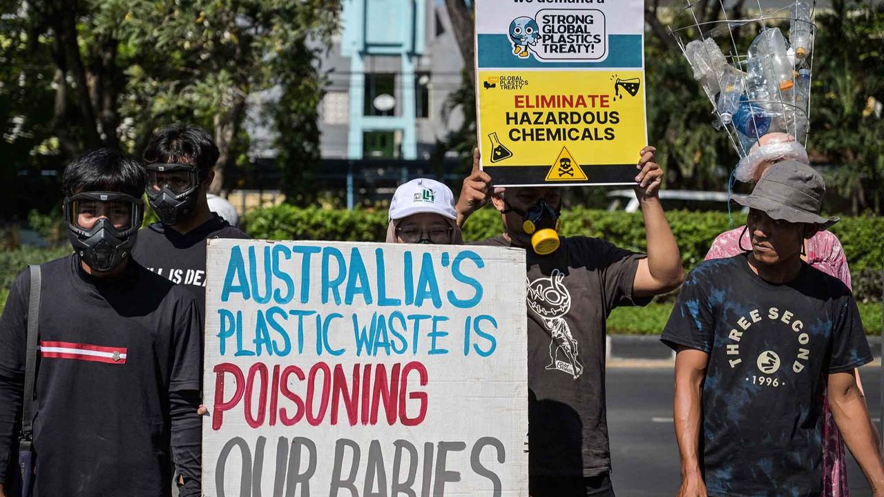 FOTO: ECOTON Desak Australia Hentikan Ekspor Sampah Plastik ke Indonesia