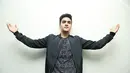 Faisal Khan, belum lama ini juga ikut tampil dalam acara Pesbukers Ramadan. Artis muda India itu mengisi acara bareng dengan Ayu Ting Ting, Raffi Ahmad dan Opi Kumis. Faisal juga ikut menjalani puasa di Indonesia. (Bambang E. Ros/Bintang.com)