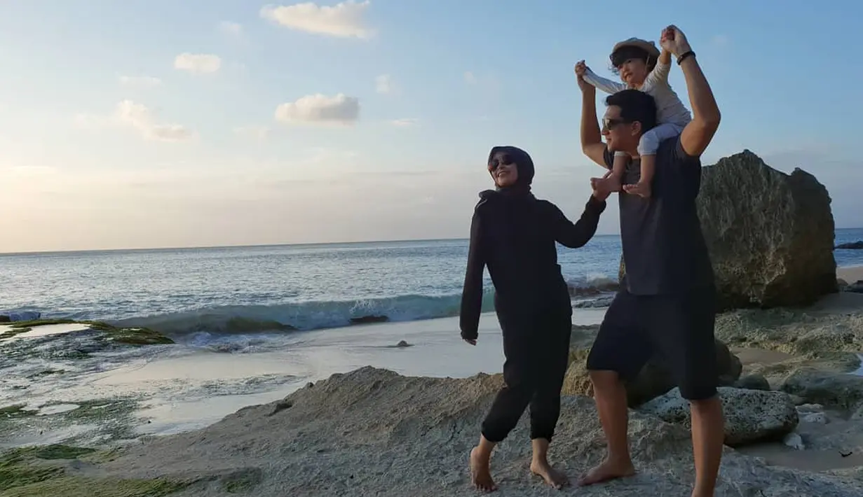 (Instagram/tantrisyalindri)