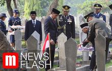 VIDEO: Peringati Hari Pahlawan, Jokowi-Ma'ruf Tabur Bunga di TMP Kalibata