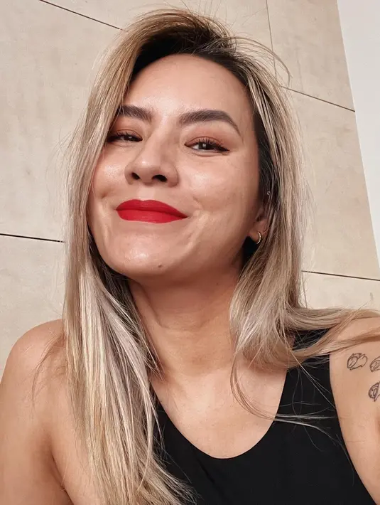 <p>[Instagram/chantaldellaconcetta_]</p>