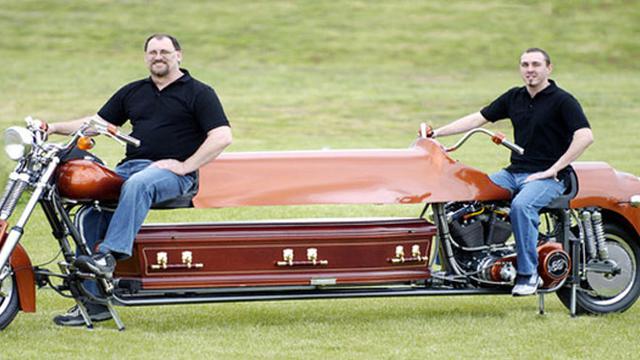 3 Kendaraan Jenazah Paling Unik dan Aneh Sedunia