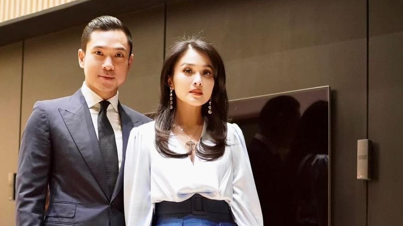 Uang Rp 76 Miliar dan 2 Mobil Mewah Disita<br>