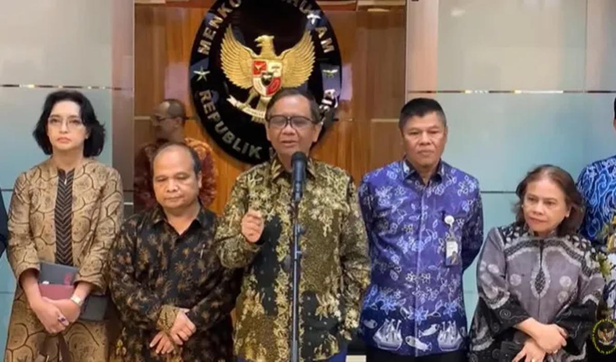Mahfud menegaskan kebutuhan orang untuk beribadah harus dijaga dan dilindungi hak-haknya.<br>
