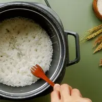 Ilustrasi memasak nasi. (Foto: wikiHow)