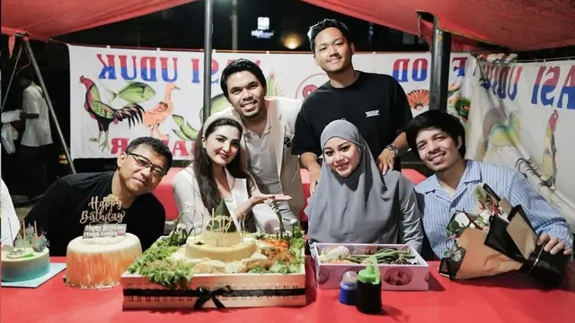 Ultah Aurel Hermansyah ke-25