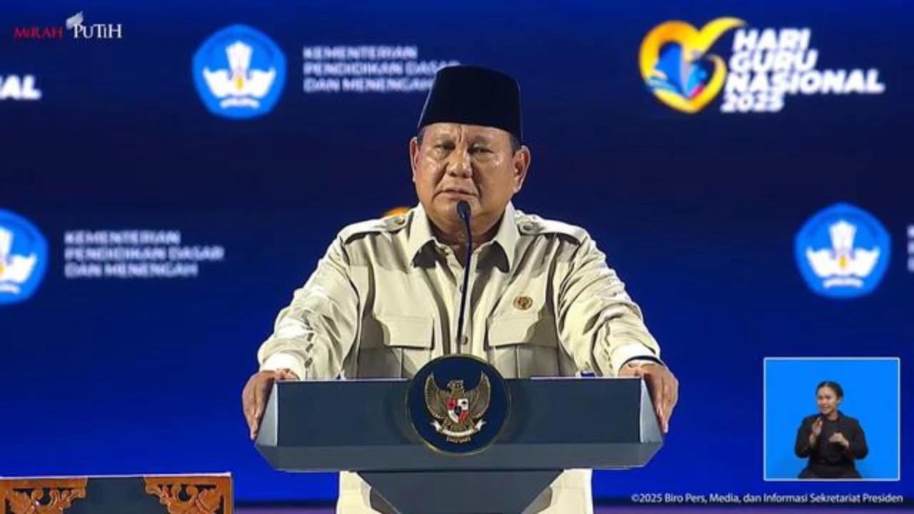 VIDEO: Tembakan Prabowo Bikin Kaget Mensesneg Sampai Berdiri "Kau yang Aku Tanya, Jangan Lihat Menkeu"