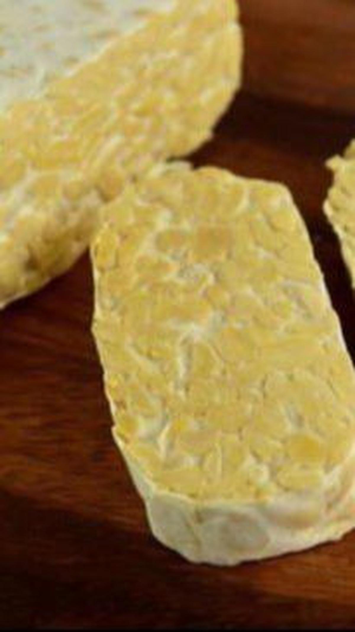 1.&nbsp;Tempe: Sumber Protein Lokal yang Murah Meriah