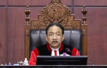 FOTO: Momen MK Tolak Permohonan Uji Formil Batas Usia Capres-Cawapres yang Sempat Diwarnai Perbedaan Alasan Dua Hakim Mahkamah Konstitusi