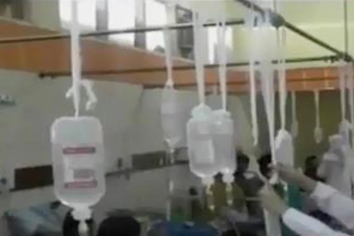 Pengungsi Korban Banjir Garut Keracunan Makanan Terus Bertambah