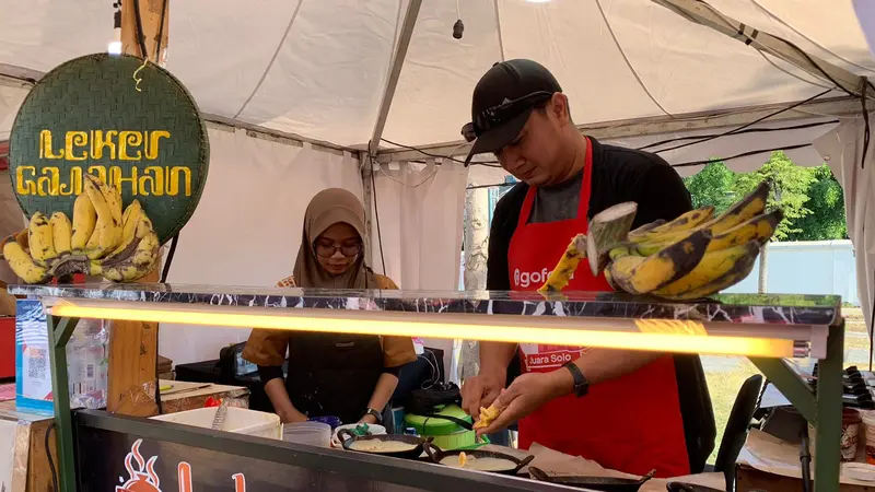 Leker Gajahan, salah satu kuliner terkenal di Solo yang menjual leker