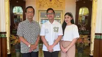 Ketua Umum Partai Solidaritas Indonesia (PSI) Kaesang Pangarep bertemu dengan Gubernur DIY Sri Sultan Hamengku Buwono X di Kompleks Kepatihan, Yogyakarta, Minggu (14/1/2024). (Foto: IG Kaesang @kaesangp)