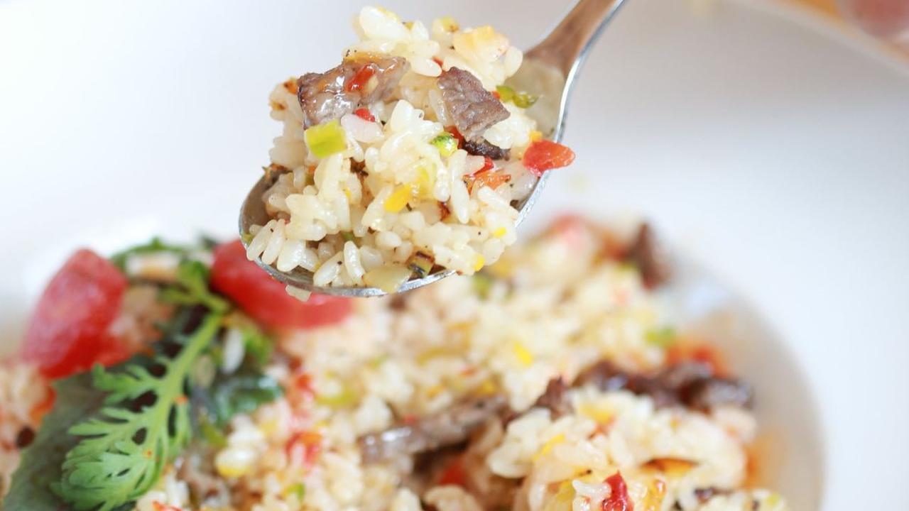 Bolehkah Makan Nasi Goreng Ketika Sahur? Ini Fakta yang Harus Diperhatikan