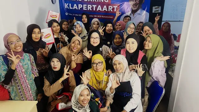 Yayasan Indonesia Setara (YIS) bekerja sama dengan OK OCE Indonesia menggelar Kelas Baking Klappertaart di Kantor OK OCE Kemanusiaan, Tebet, Jakarta Selatan, Rabu (21/5/2025) (Istimewa)