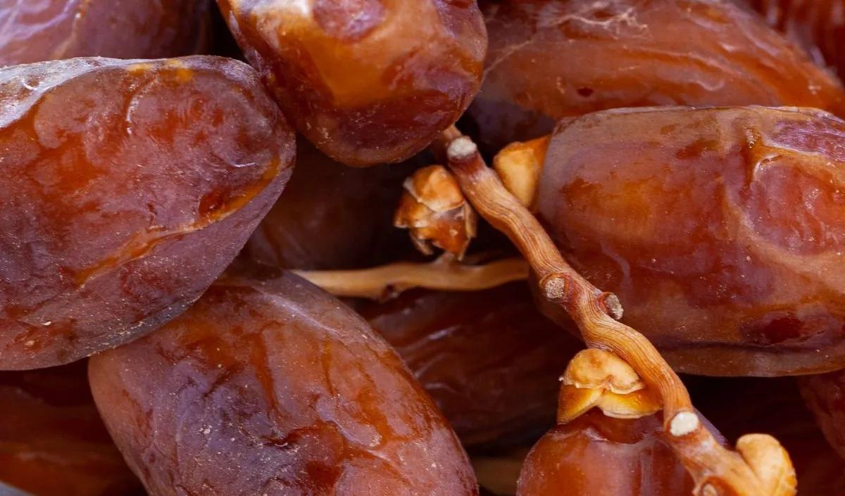 1. Kurma Medjool