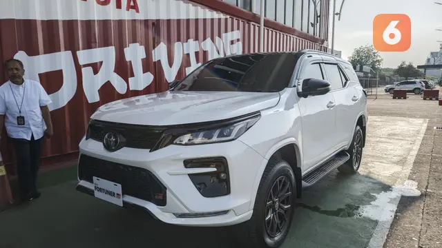 New Fortuner 2.8 GR Sport 4x4. Liputan6.com/Iskandar