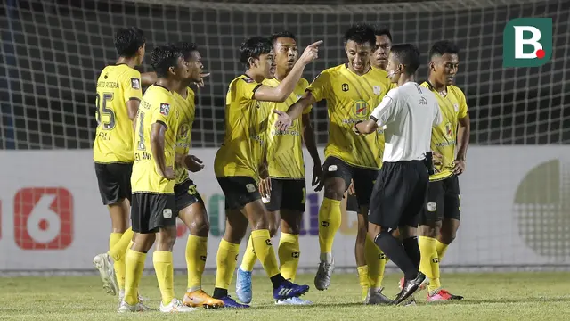 FOTO: Barito Putera Jaga Peluang Lolos ke Babak 8 Besar usai Menang 2-1 atas Arema FC - Tim Barito Putera