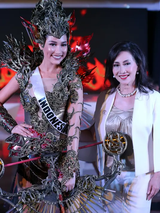 Frederika Alexis Cull -Puteri Indonesia 2019 (Daniel Kampua/Fimela.com)