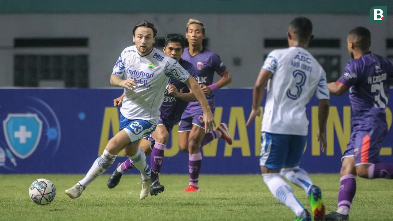 BRI Liga 1 2021: Persita Tangerang vs Persib Bandung