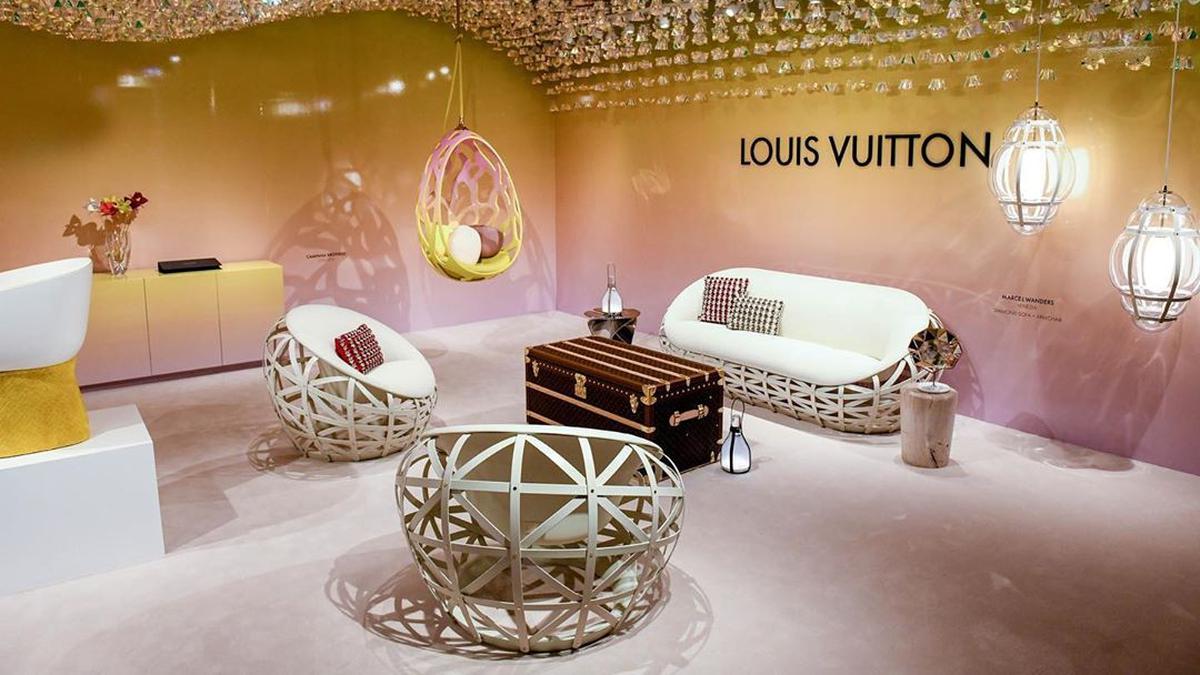 LVMH Dituduh Melanggar Paten Teknologi NFT untuk Aksesori Jam Tangan