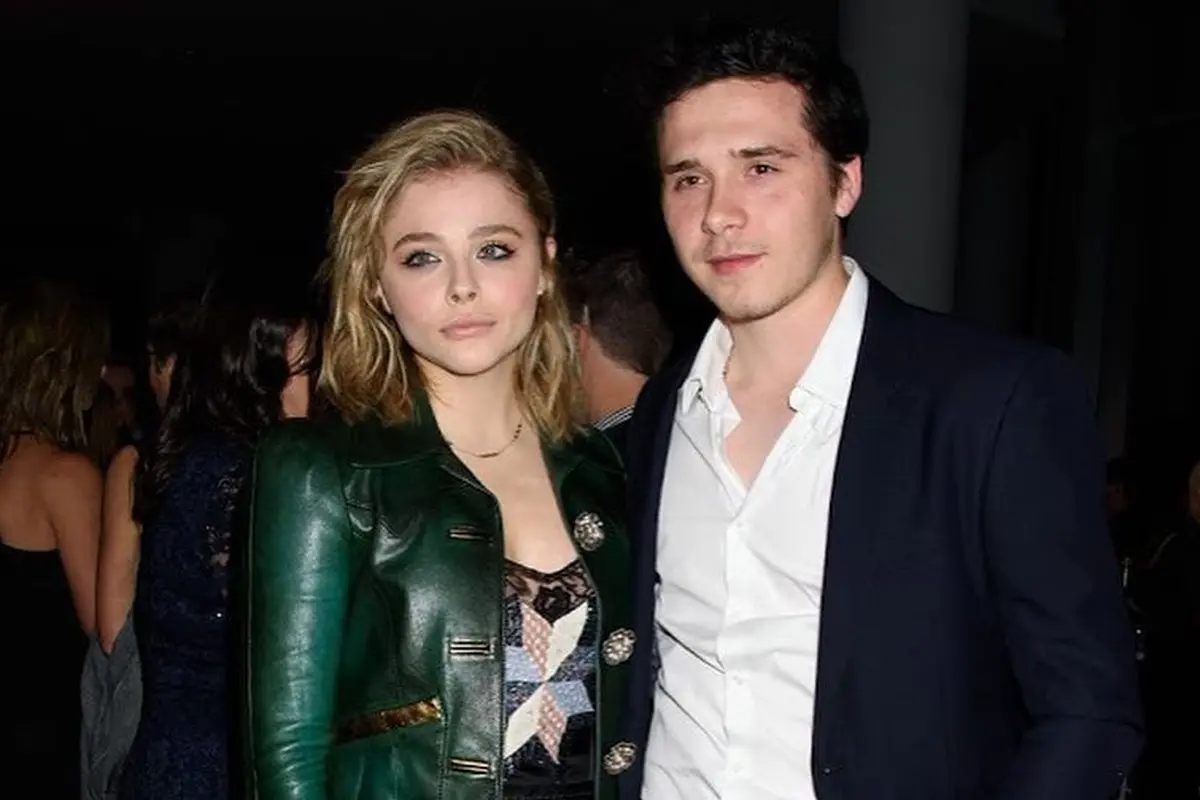 [Bintang] Chloe Grace Moretz dan Brooklyn Beckham Tunangan?