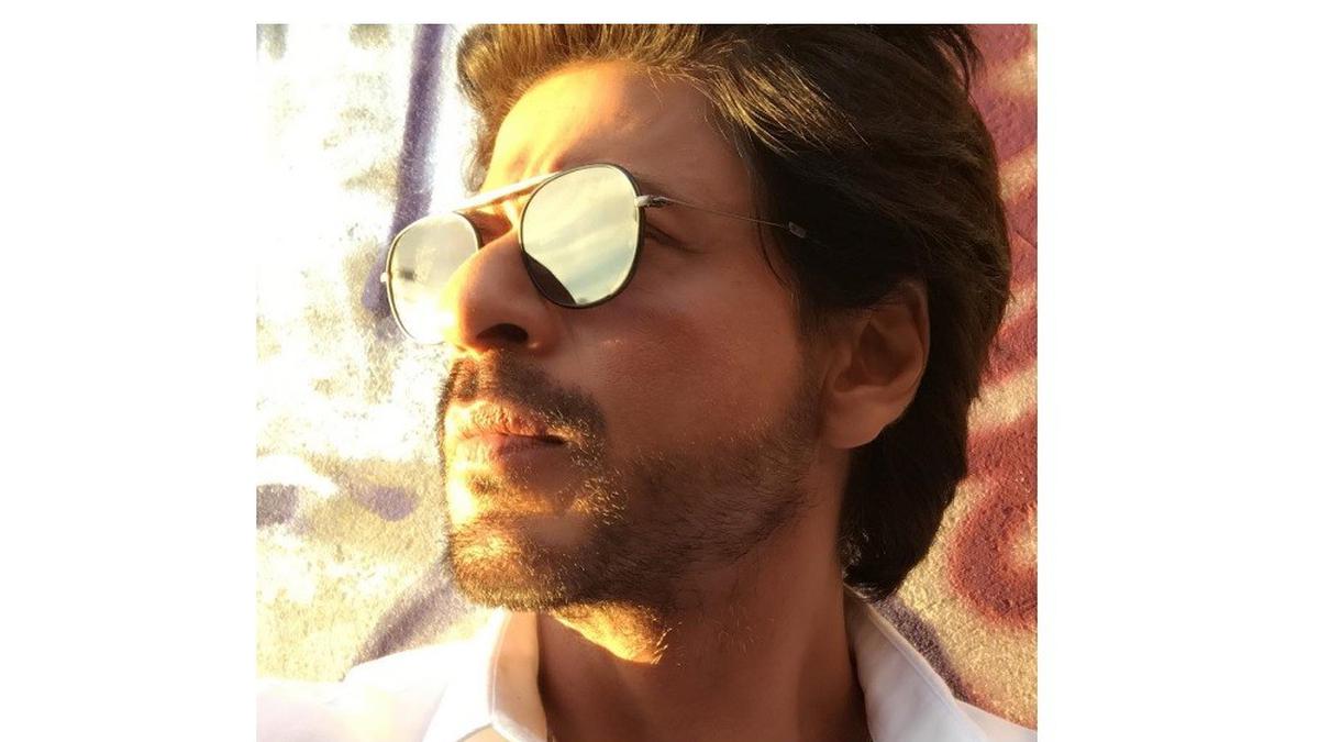 Shah Rukh Khan Ungkap Kesedihan atas Bom Bunuh Diri Pulwama - ShowBiz