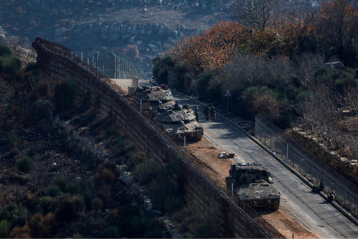 Tank dan Jet Tempur Israel Siaga di Dataran Tinggi Golan