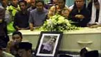 Jenazah Andi Meriem Mattalata Selasa malam tiba di Tanah Air disambut isak tangis sanak keluarga dan kerabat. Di Bandara Soekarno-Hatta, Tangerang, Banten, putri Andi Meriem, Herly Meiri Meirdhaniah, dinikahkan di depan jenazah ibunya.
