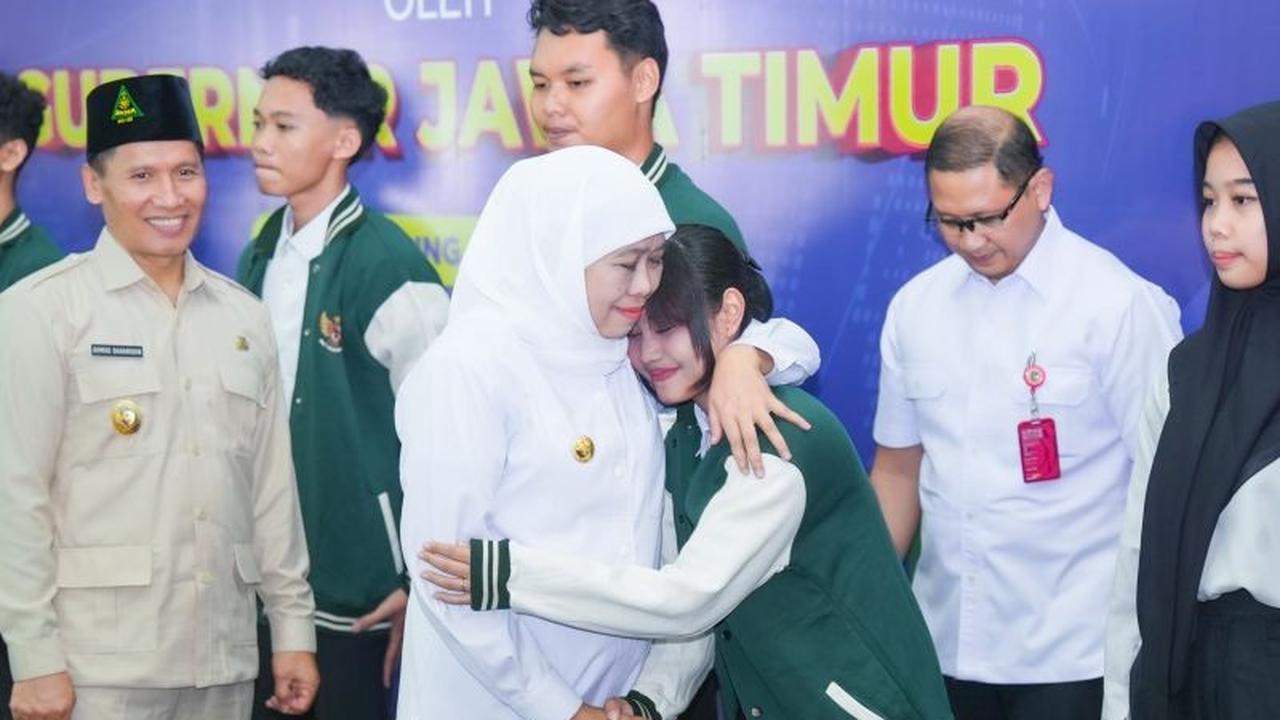 Khofifah: Lulusan SMK Jawa Timur Siap Tembus Industri Global Melalui Program Magang