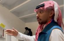 Reaksi Terkagum-kagum Suporter Arab Saudi Melihat Istimewanya Fans Indonesia Salat Magrib di Stadion GBK