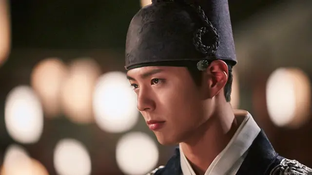 Love in The Moonlight