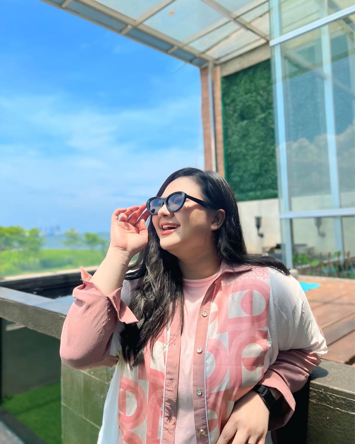 Potret Terbaru Eriska Rein yang Sudah Jarang Terlihat di Layar Kaca, Dulu Sempat Dijuluki Ratu FTV