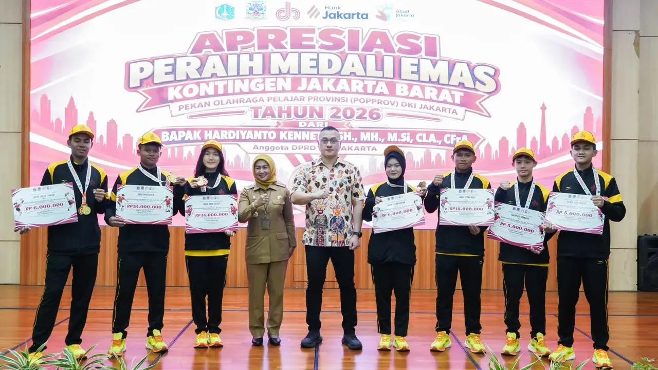 Jakarta Barat meraih hasil maksimal pada Pekan Olahraga Pelajar Provinsi (Popprov) DKI Jakarta 2026 setelah untuk pertama kalinya keluar sebagai juara umum.