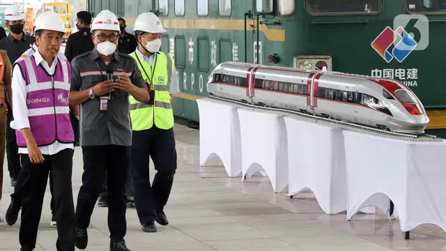 Presiden Jokowi Tinjau Proyek Kereta Cepat Jakarta-Bandung