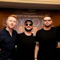 Boyzone bersemangat sapa pecintanya di Indonesia (Foto: Wimbarsana/Bintang.com)