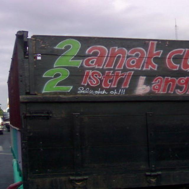 Kreatif Kumpulan Tulisan Lucu Di Badan Truk Citizen6