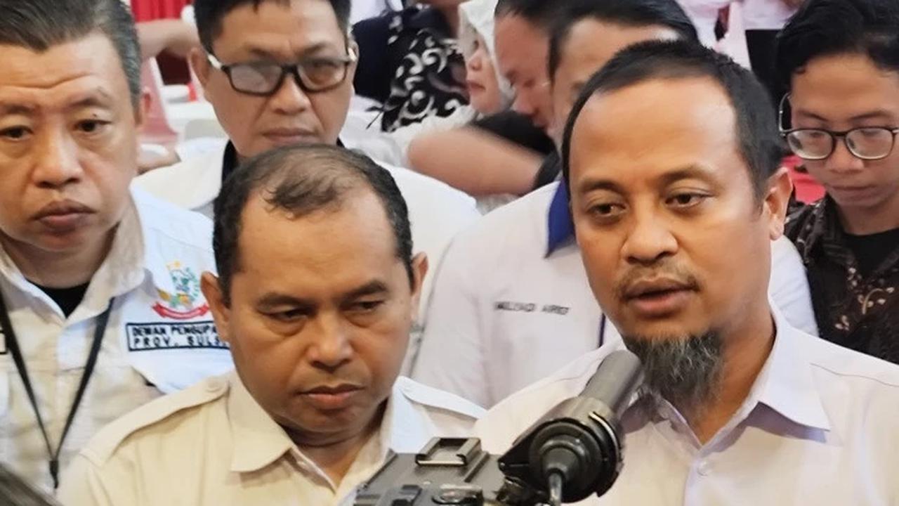 Gubernur Sulsel Bicara UMP