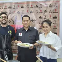 Melihat kesuksesan anak pedagang asongan yang kini punya banyak bisnis sukses (instagram/raslisyahrir)