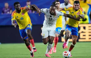 Gol Arias Antar Kolombia ke Babak 16 Besar