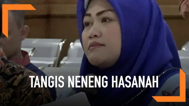 Bupati Bekasi nonaktif Neneng Hasanah Yasin, terdakwa perkara suap perizinan Meikarta, meminta diberi hukuman seringan-ringannya karena masih mengurus anak.