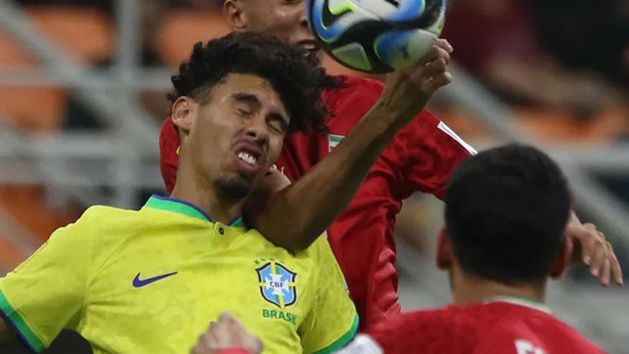 Dalam laga ini, Brasil berhasil mencuri gol terlebih dahulu dari Iran.