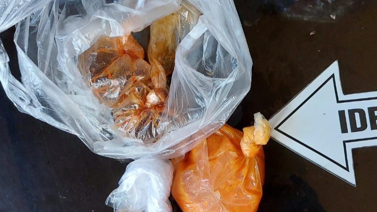 Keracunan massal di Blitar