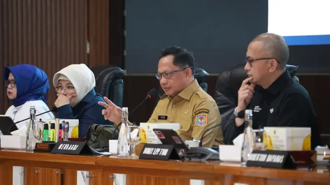 Mendagri Waspadai Kenaikan Harga Minyak Goreng