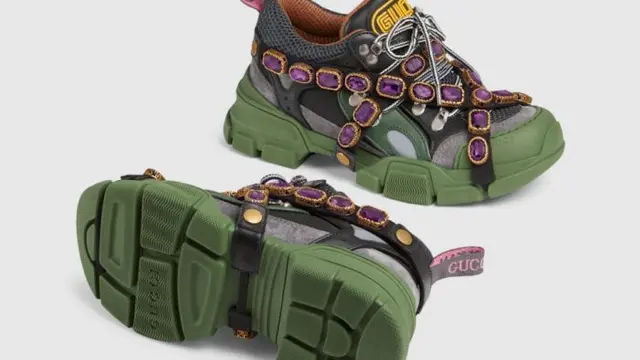 Gucci sneaker bertali kristal (foto: nordstorm)