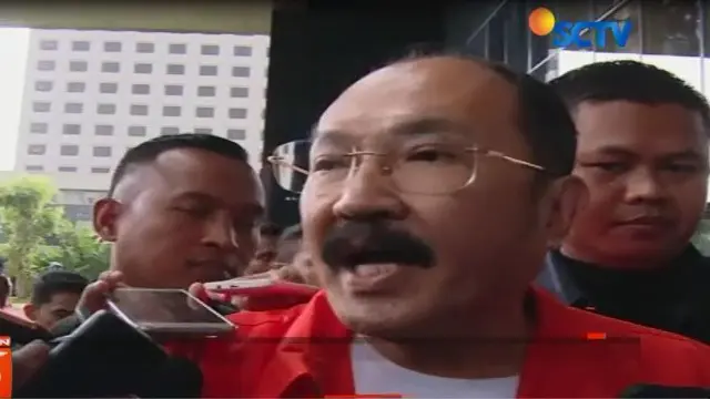 Frederich Yunadi Tantang KPK Periksa Kapolri terkait Kecelakaan Setya Novanto